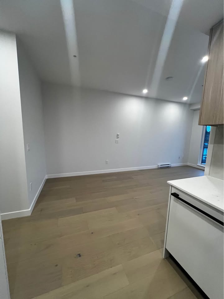 611855704_25569933219329050_40700672717212748_n 1 Bed 1 Bath – Apartment