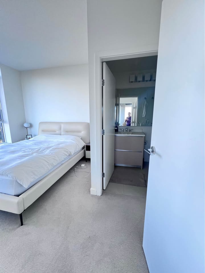 672684815_26550174321304930_8139736062906797233_n 2 Beds 2 Baths – Apartment