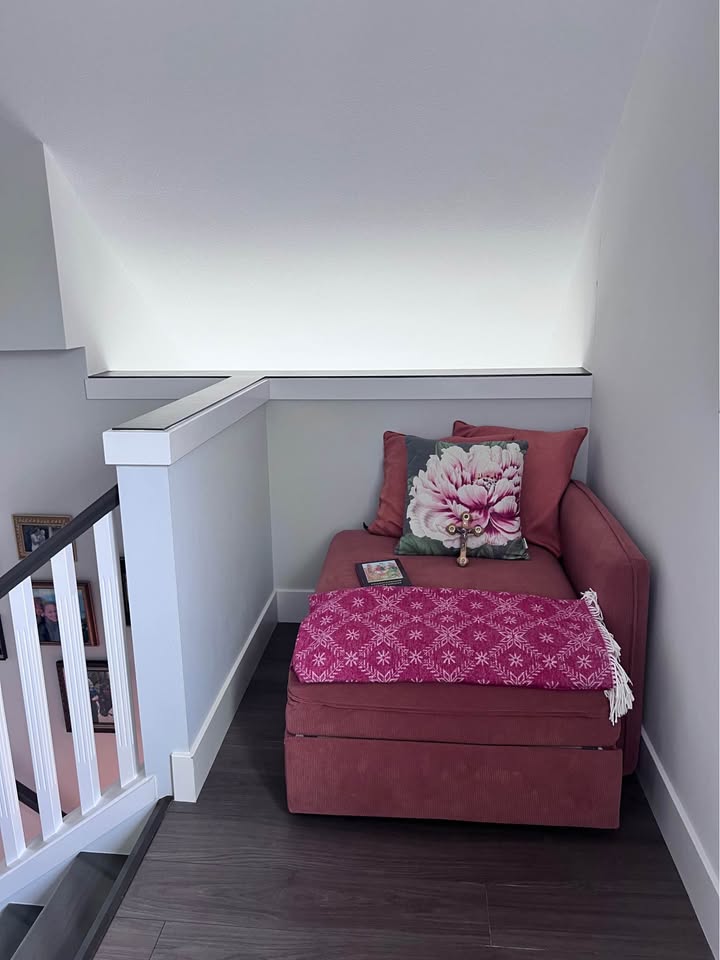 689015432_26770818025907224_6063734306663987974_n 3 Beds 2 Baths – Townhouse