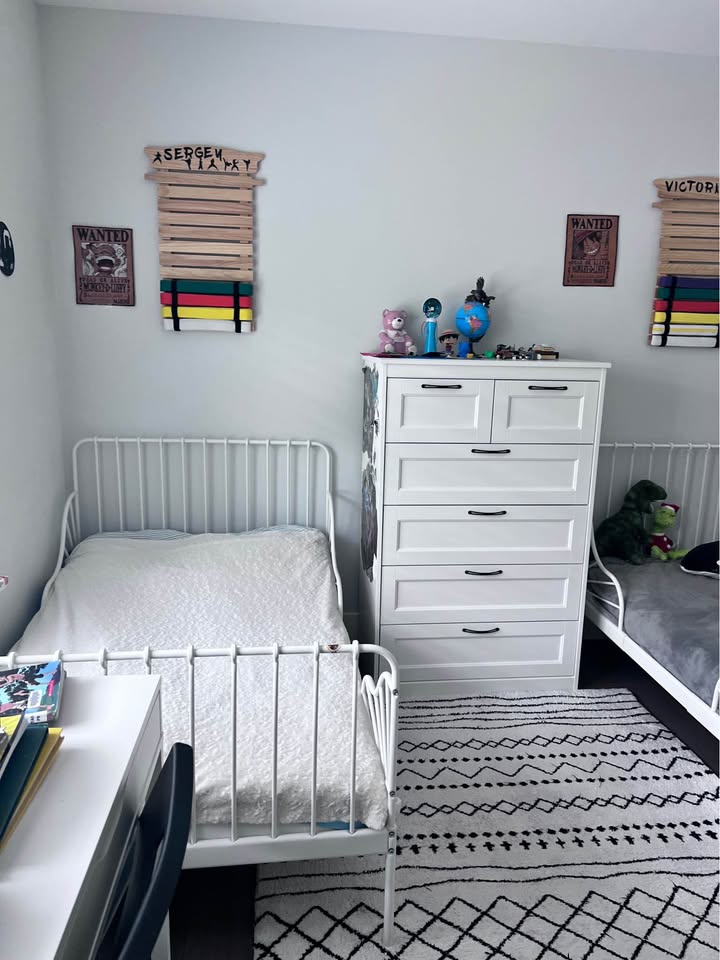 698751760_26770818225907204_7075714808181326806_n 3 Beds 2 Baths – Townhouse