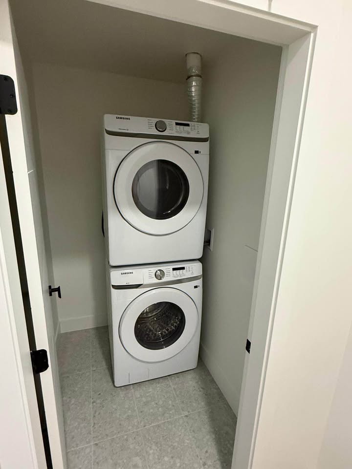 709590474_27000437476278610_130595516212483301_n 2 Beds 1 Bath – Apartment