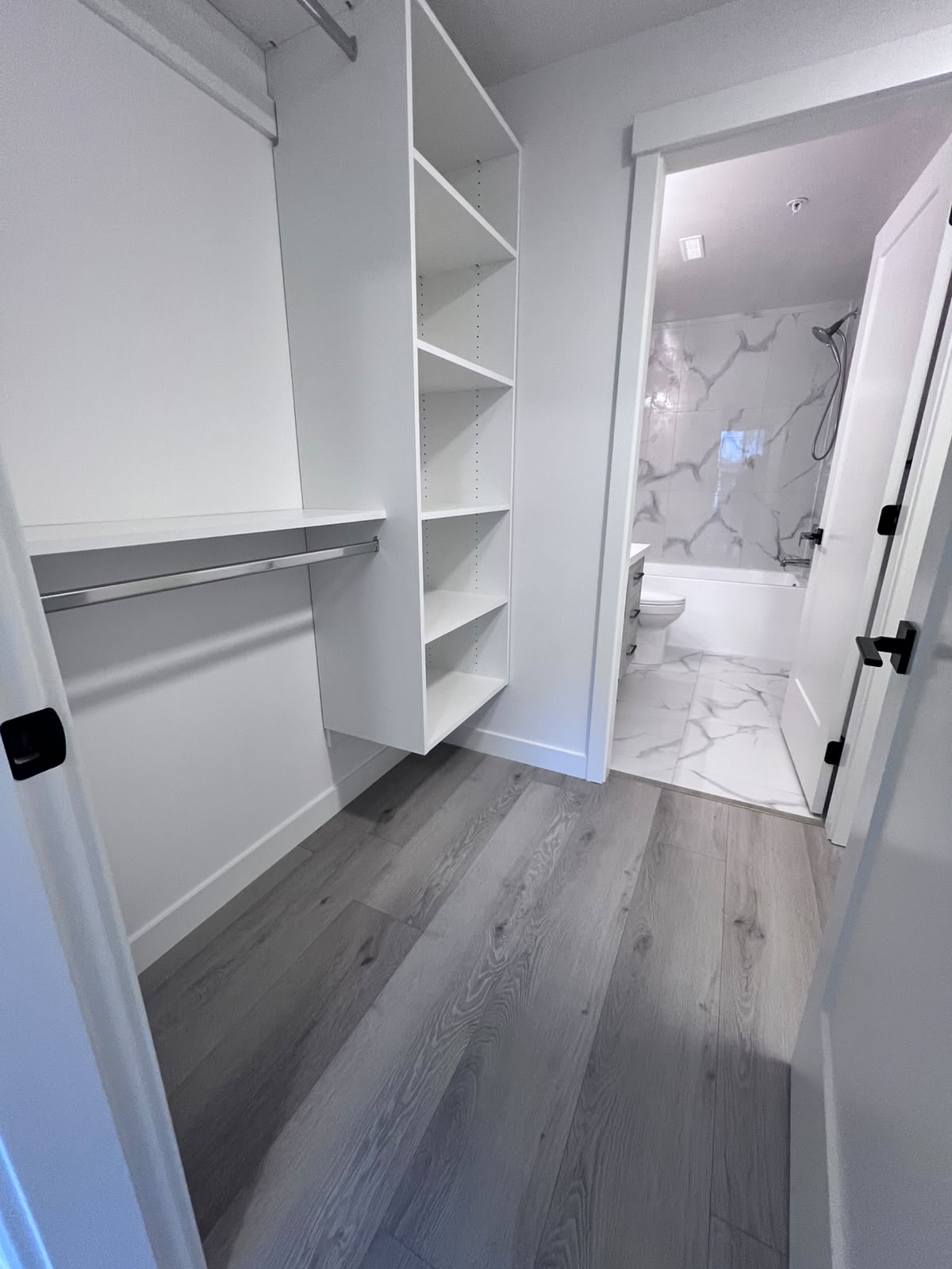 1 bed +Den 1 bath – Apartment